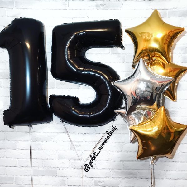 Композиция из шаров с гелием на день рождения 15 лет – «Черный шик»