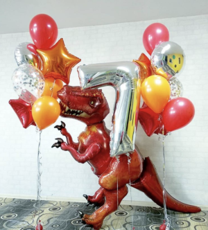 Композиция из шаров и фольгированной ходячей фигуры на день рождения «Динозавр наступает»