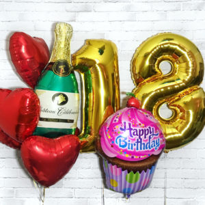 Набор фольгированных шаров на день рождения 18 лет – «В отрыв»