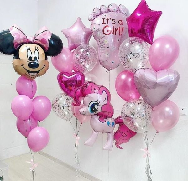 Композиция из воздушных шаров на выписку из роддома девочки «Привет, принцесса!»
