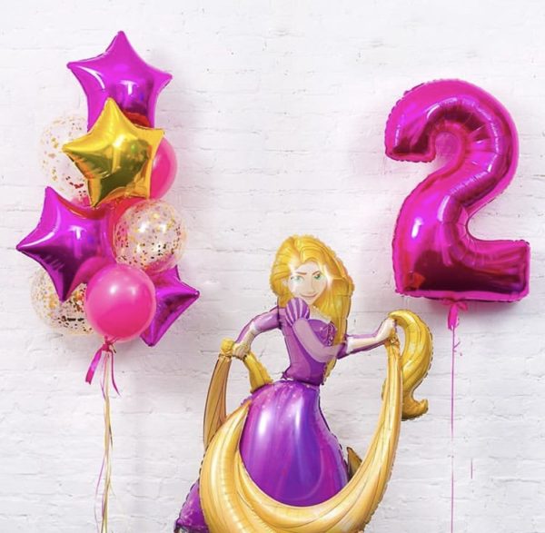 Набор из воздушных шариков и фольгированной фигуры на день рождения девочки 2 года – «Рапунцель»