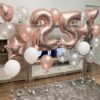 Готовое решение для оформления шарами дня рождения на 25 лет – «Стена из розового золота»