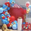 Фотозона с круглым баннером и воздушными шарами «Цирк»