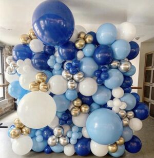 Панно из шаров 2*2 для оформления праздника «Голубое море»