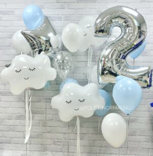 Набор шаров на день рождения с облачками
